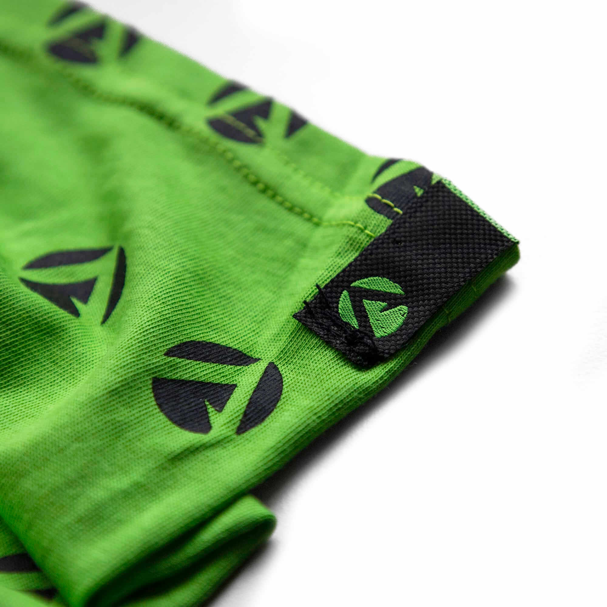 AT048 Arbortec Icon Neck Snood - Image 3