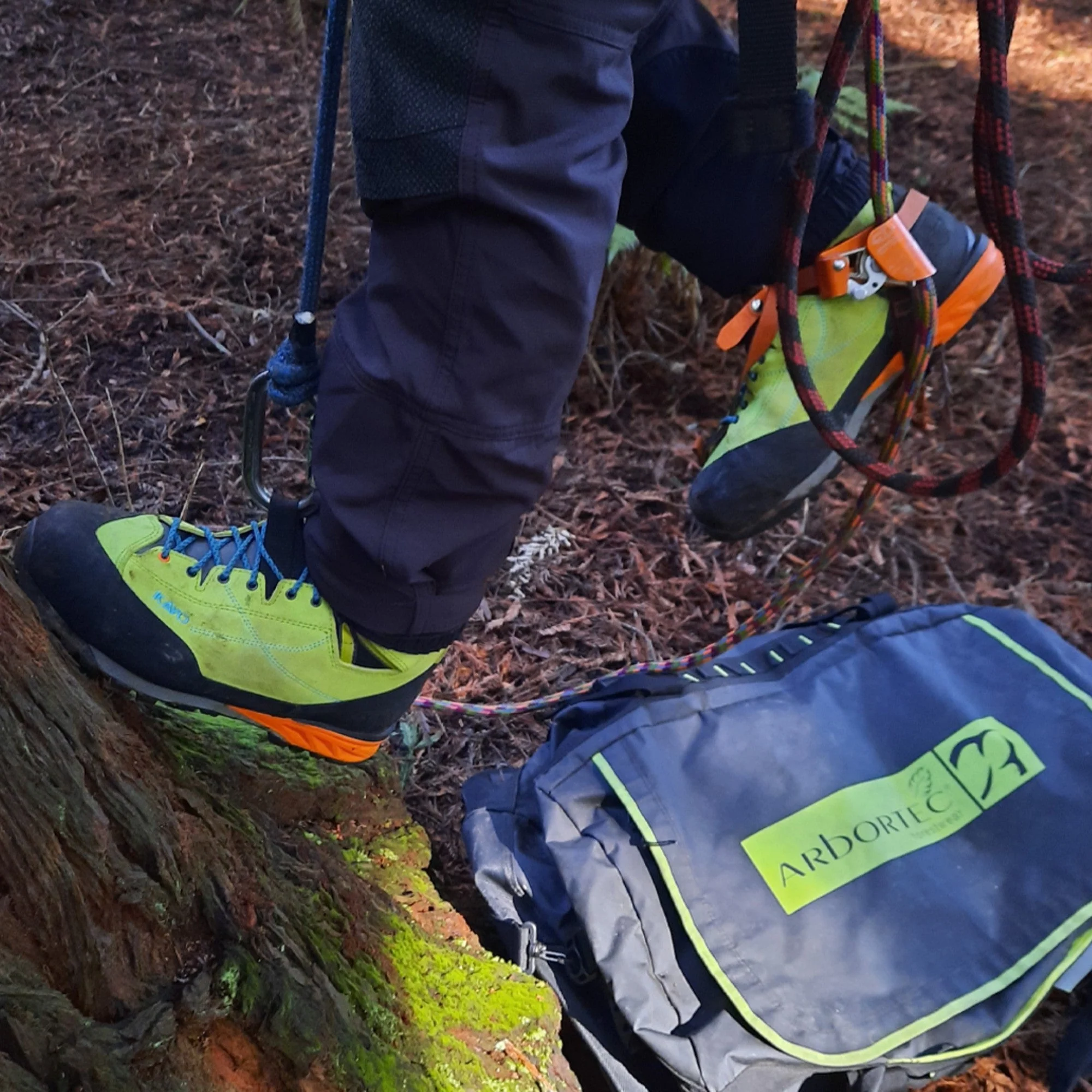 AT34000 Kayo Chainsaw Protective Climbing Boots – Lime - Image 14