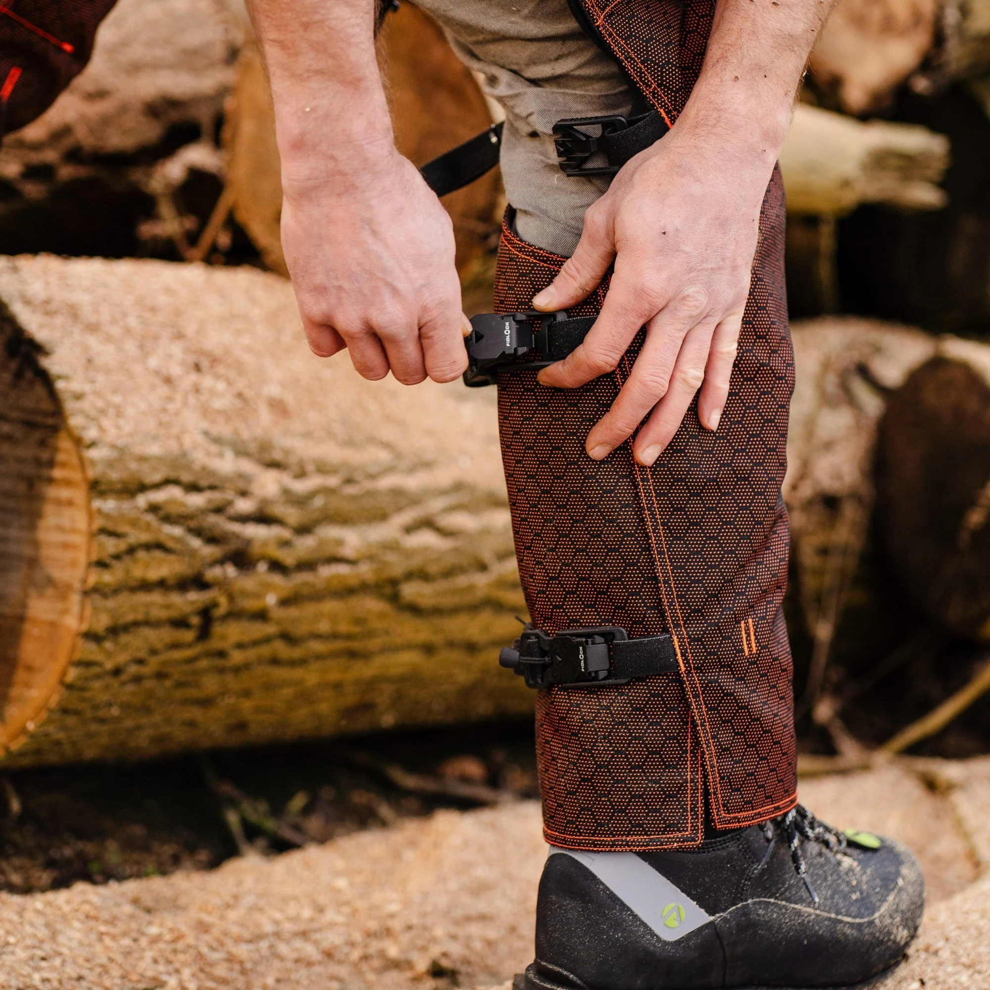 AT4008(US) Arbortec Chainsaw Chaps Calf Wrap - Orange - Image 14