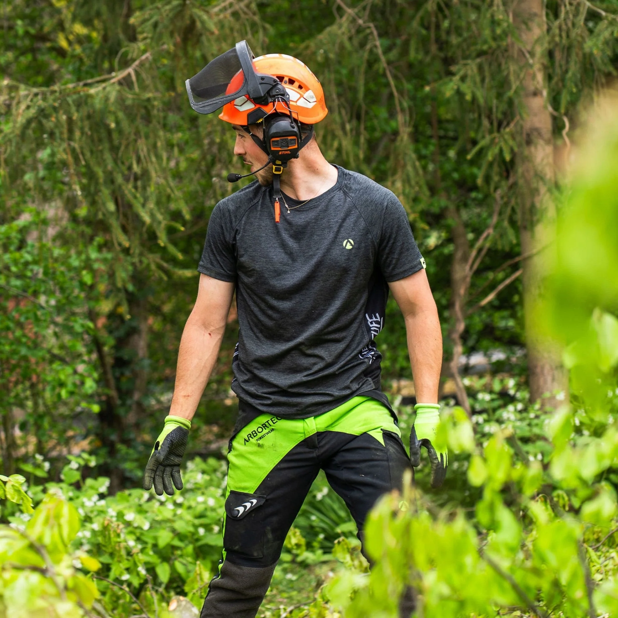 AT4015 Breatheflex Chainsaw Trousers Design A Plus Class 1 - Lime - Image 10