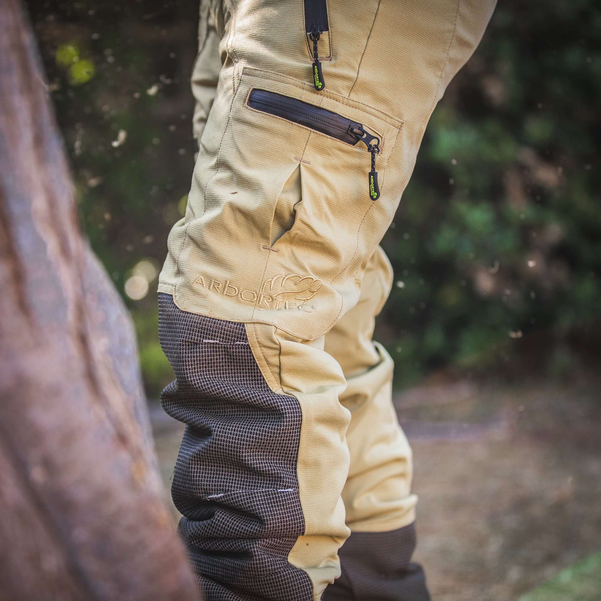 AT4060(US) Breatheflex Pro Chainsaw Pants UL Rated  - Beige - Image 9