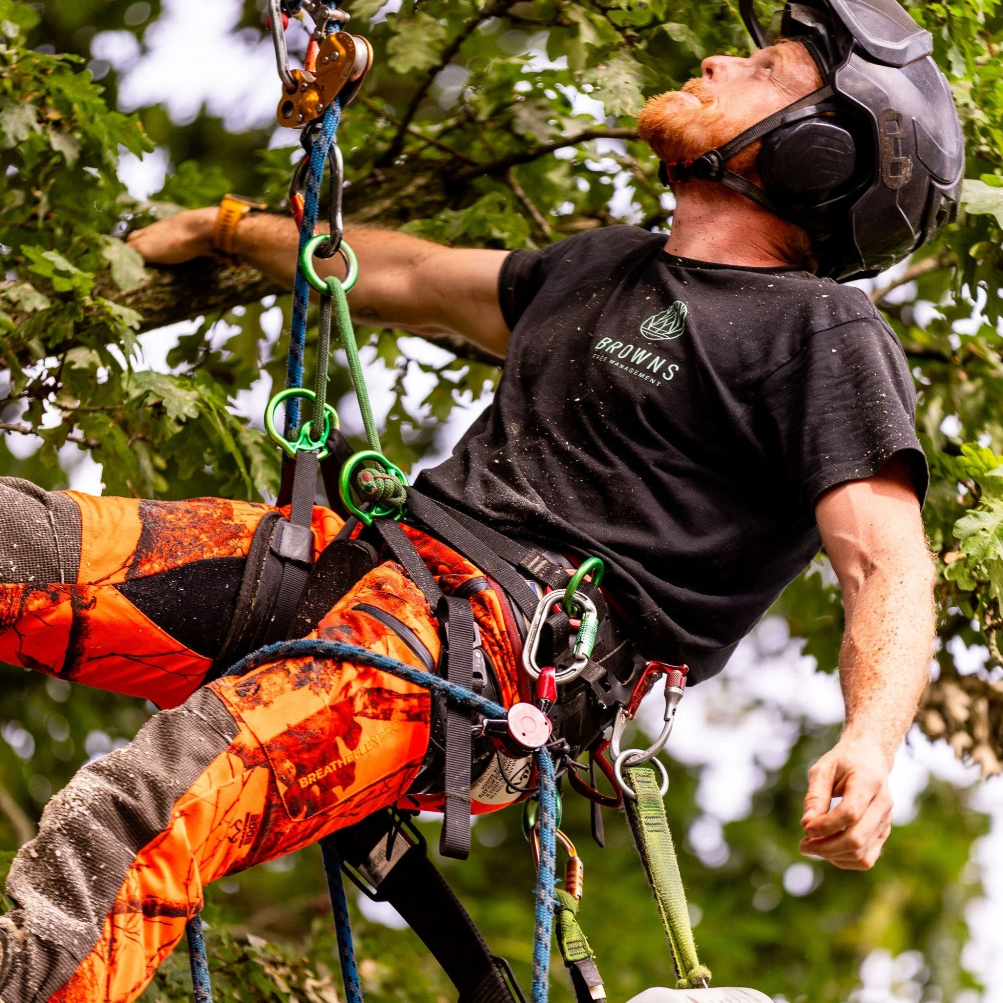 AT4060(US)- Breatheflex Pro Realtree Chainsaw Pants UL Rated - Orange - Image 12