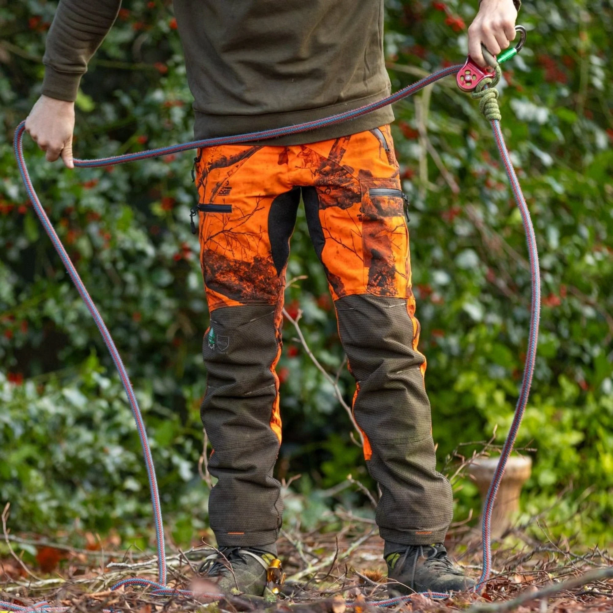 AT4060(US)- Breatheflex Pro Realtree Chainsaw Pants UL Rated - Orange - Image 6