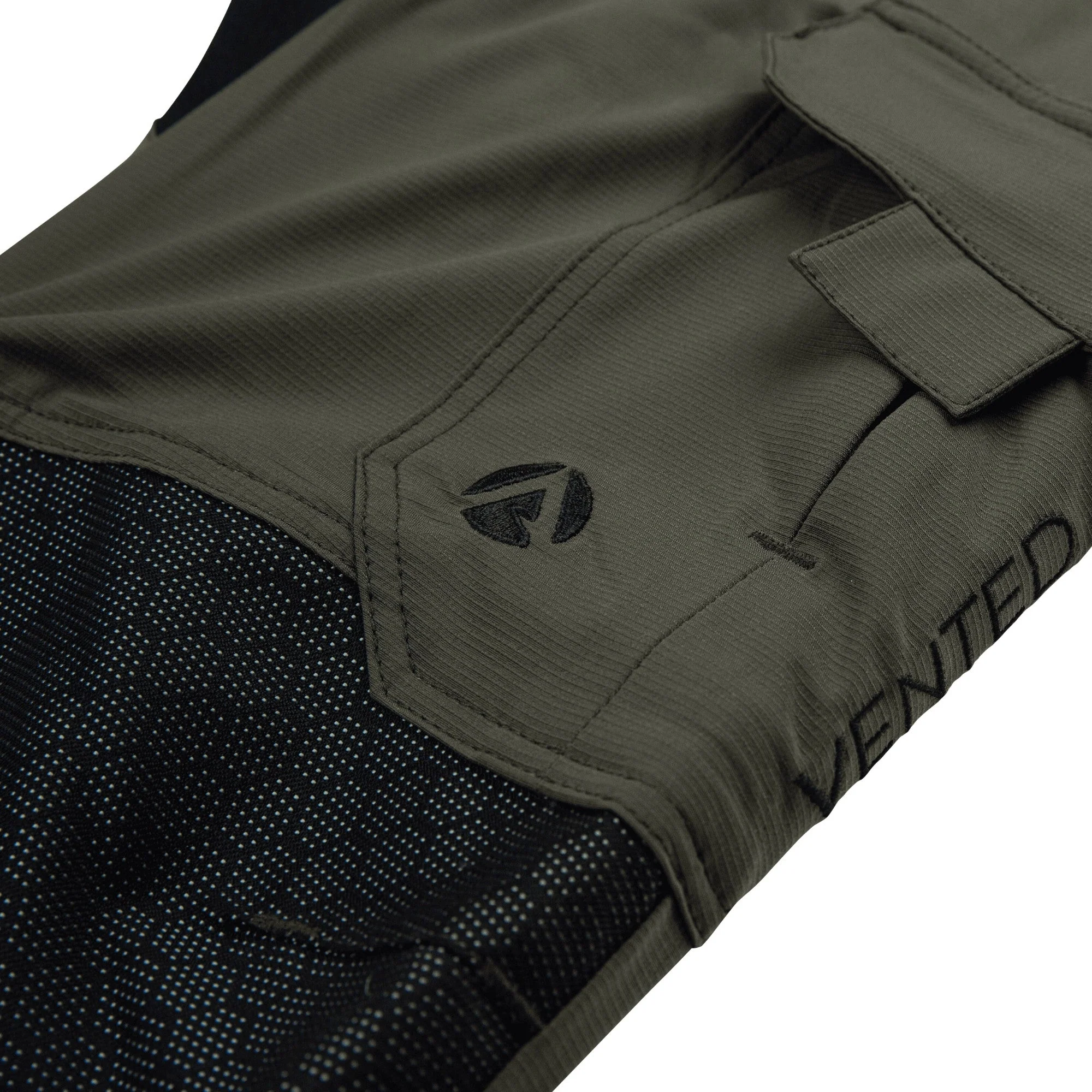 AT4062(EU) Arbortec Vented Chainsaw Trousers Design A Class 1 - Olive - Image 10