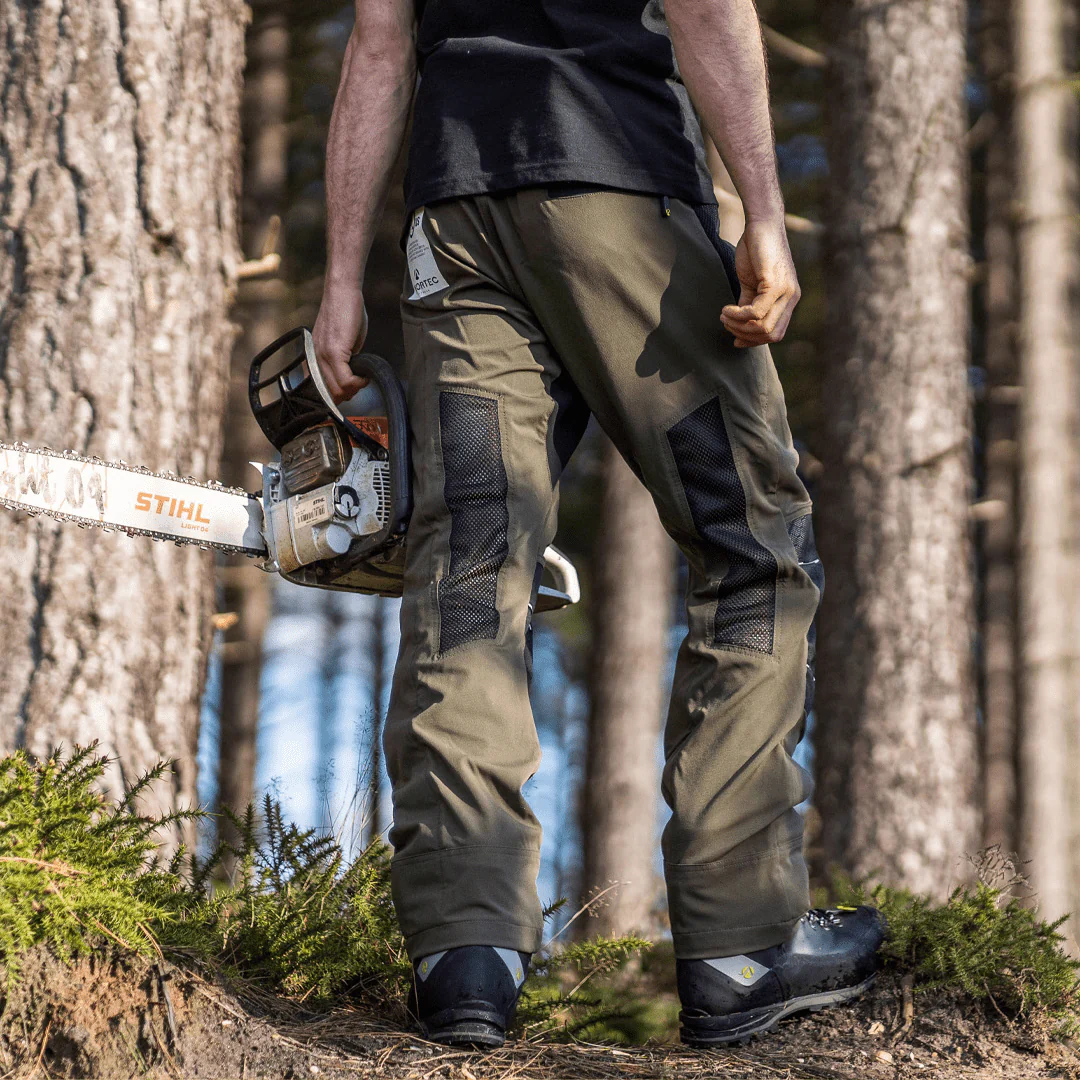 AT4062(US) Arbortec Vented Chainsaw Pants UL Rated - Olive - Image 13