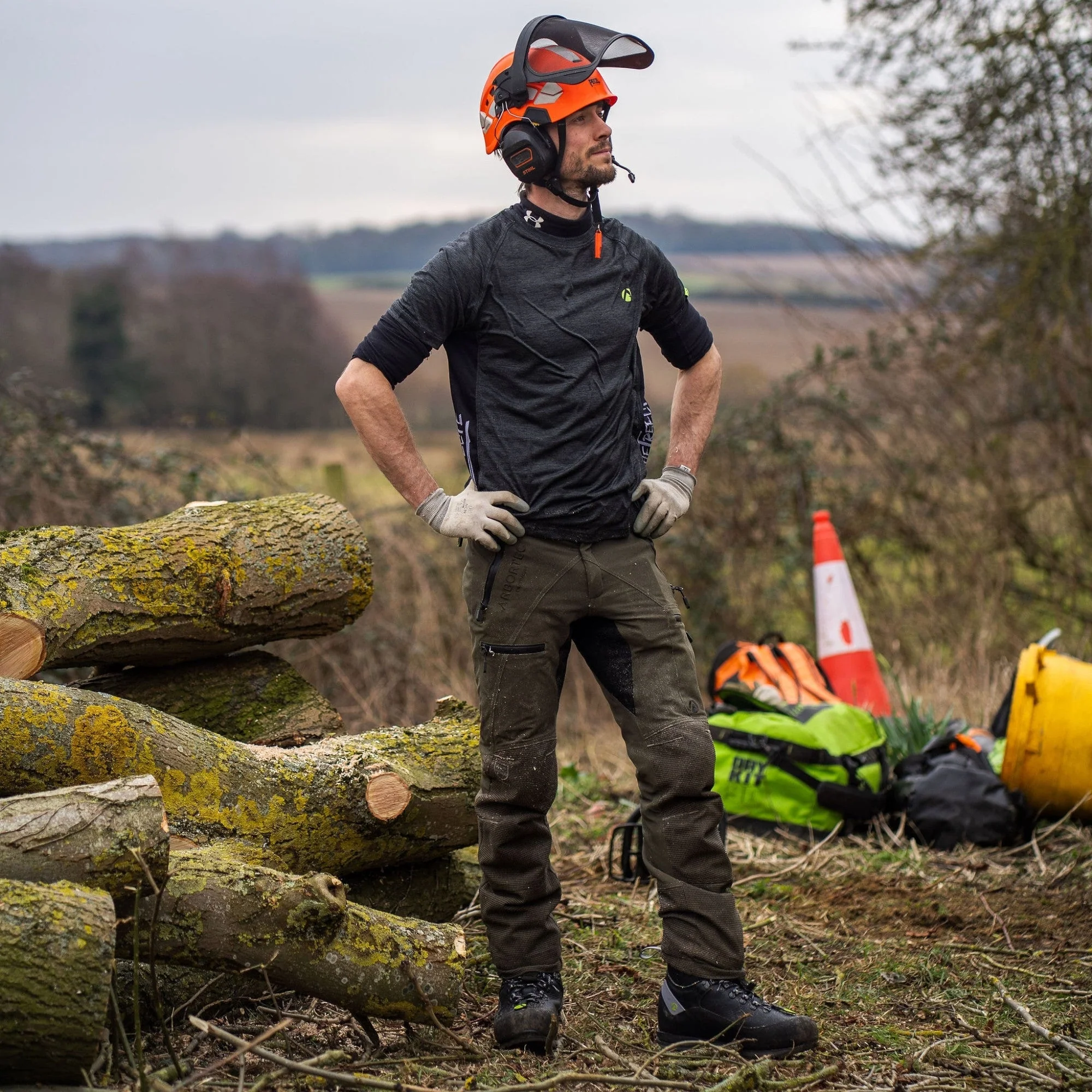 AT4070 Breatheflex Pro Chainsaw Trousers Design C Class 1 - Olive - Image 15