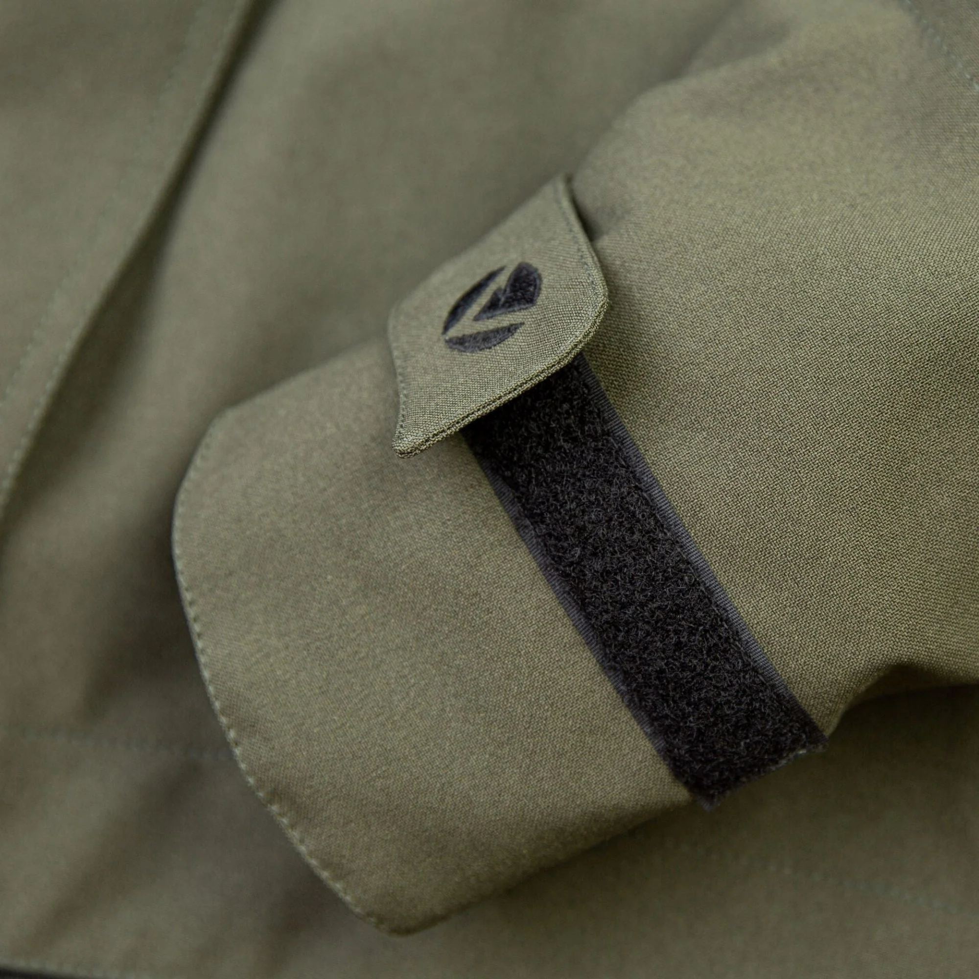 AT4460 - Heavy Duty Half Zip Waterproof Jacket - Olive - Image 8