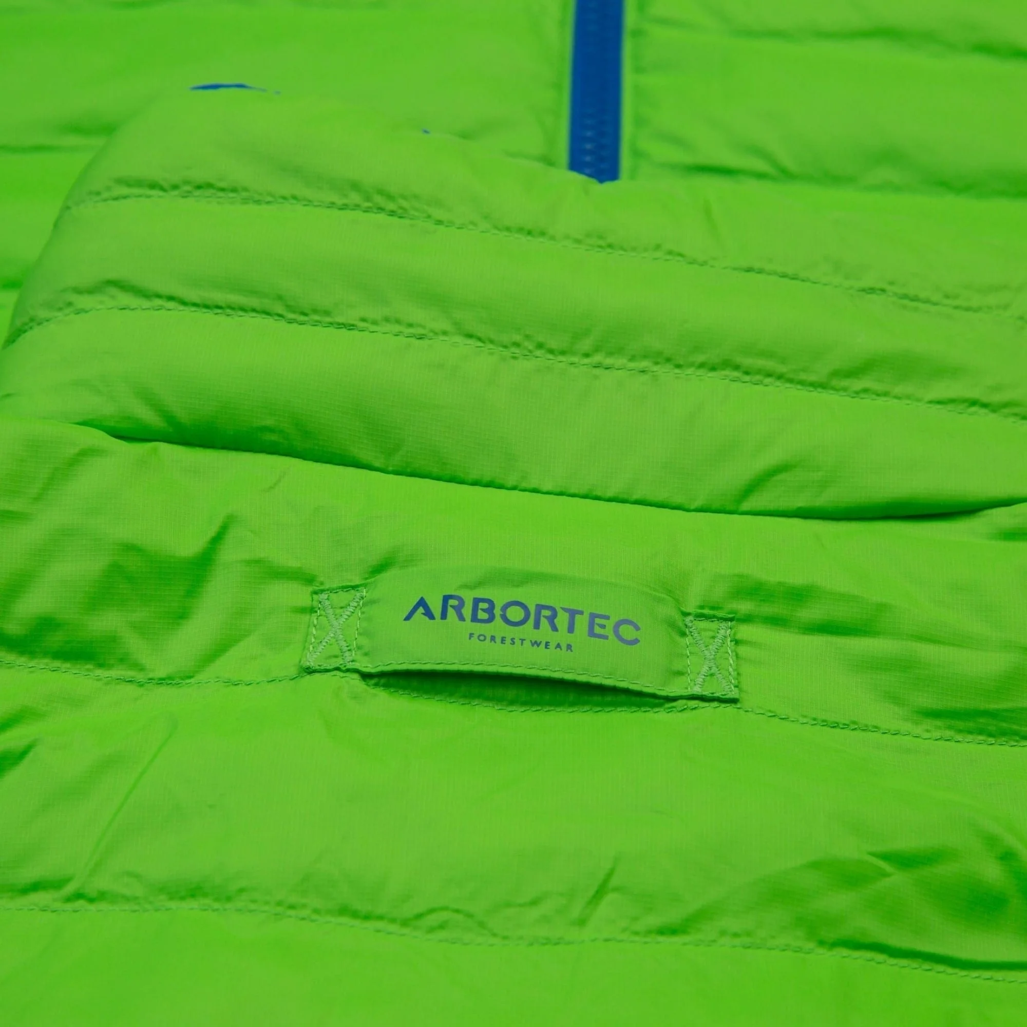 AT4600 - Reversible Puffer Jacket - Lime/Blue - Image 13