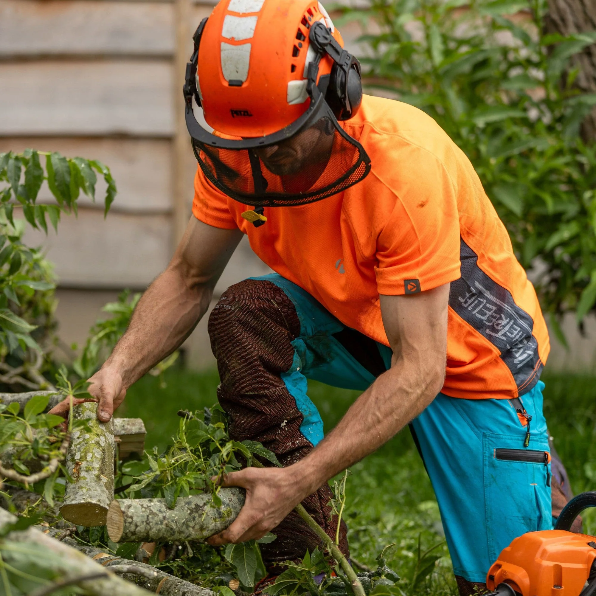 AT5002 Performance T-Shirt Short Sleeve - Hi-Vis Orange - Image 11