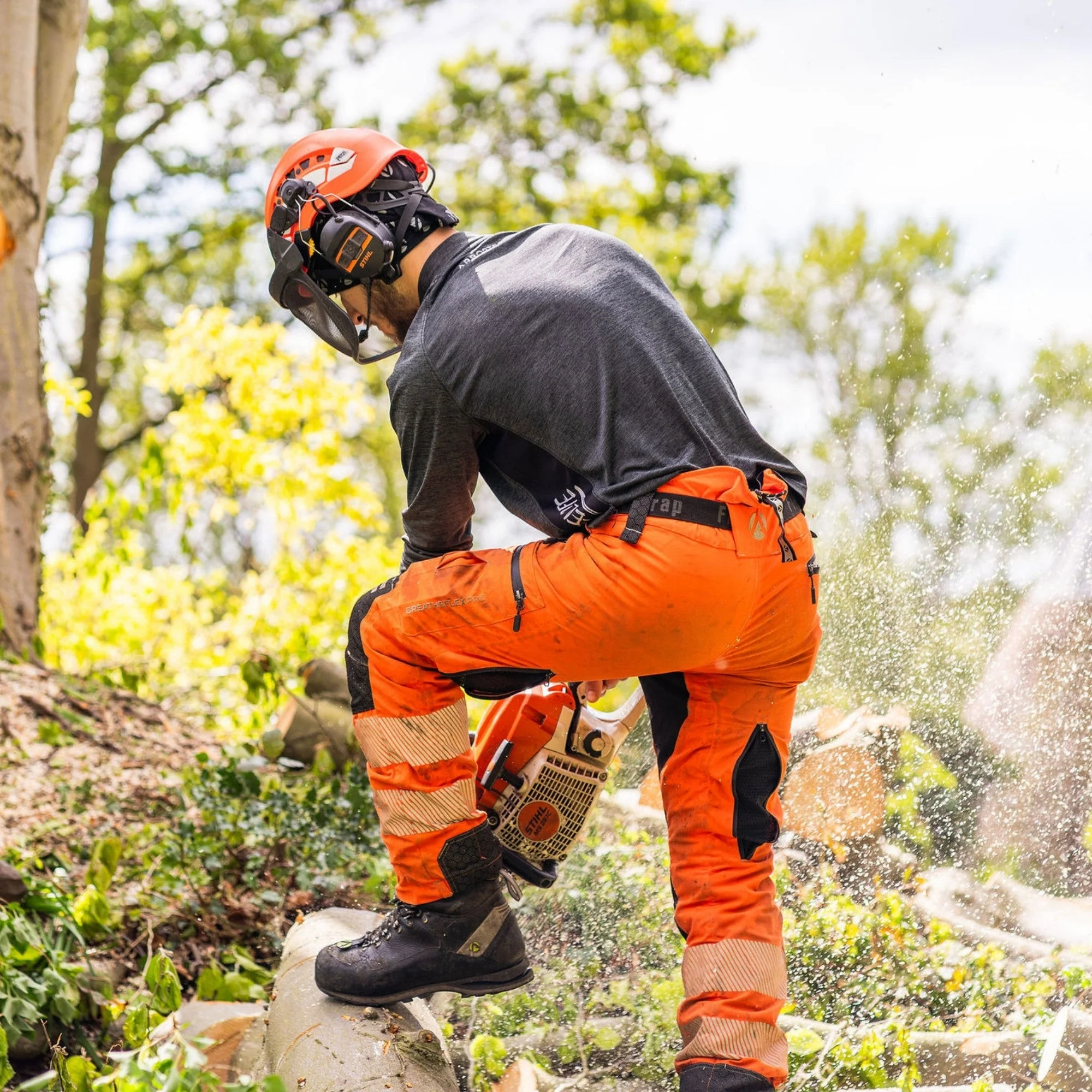 ATHV4070 Breatheflex Pro Chainsaw Trousers Design C Class 1 - Hi-Vis Orange - Image 7