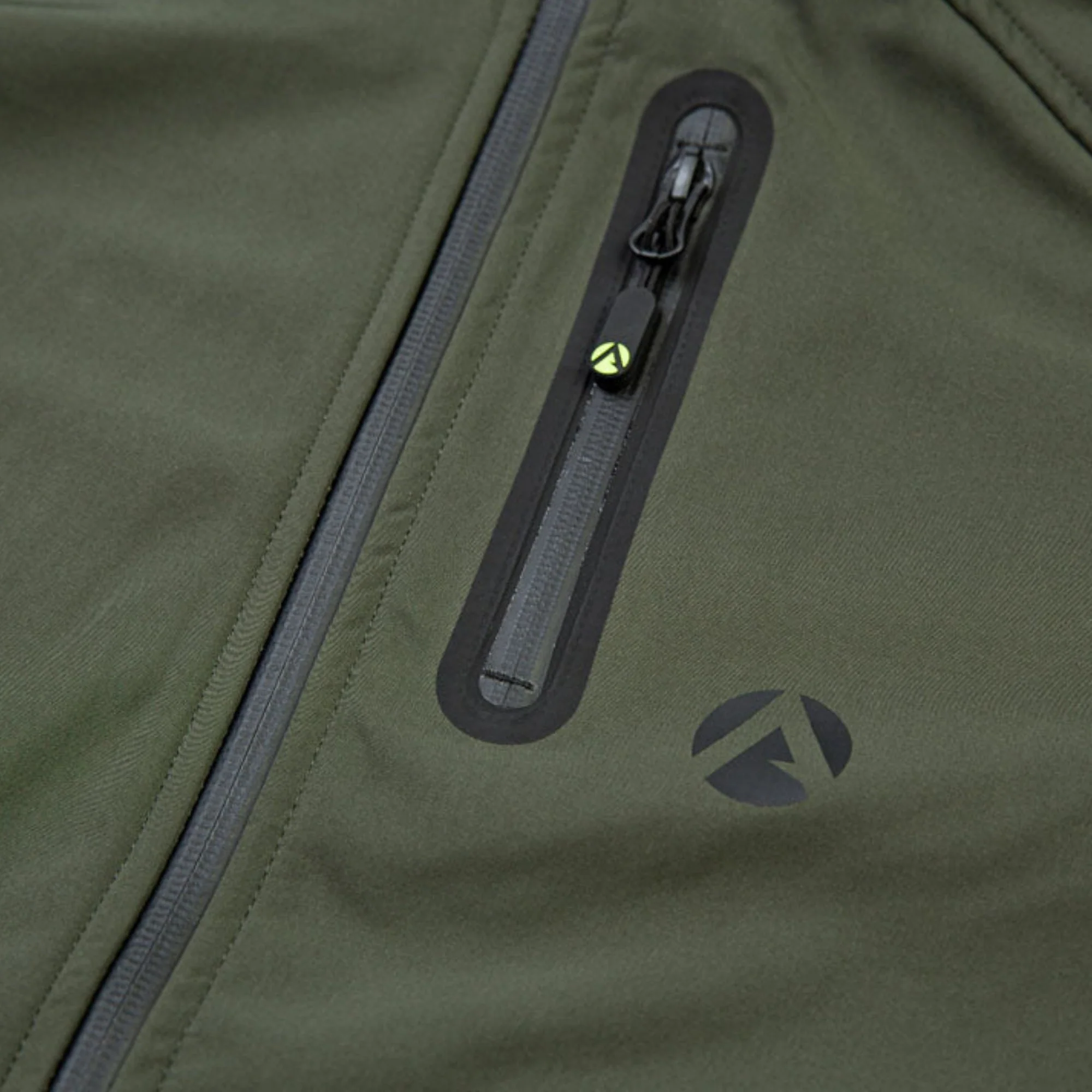 Caiman BreatheDry Softshell Olive - Image 3