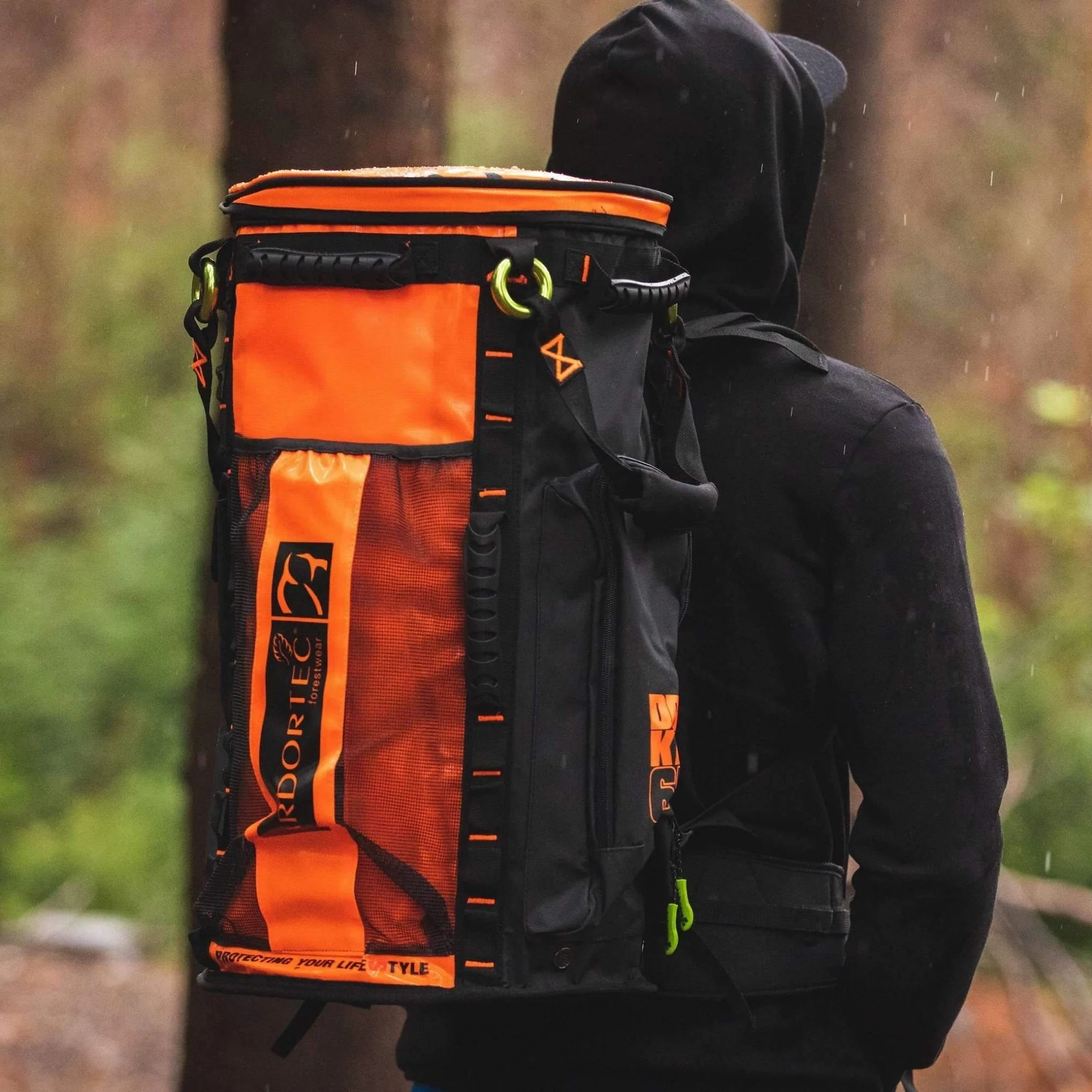 AT107-65 Cobra DryKit Rope Bag HV Orange - 65 Litre - Image 3