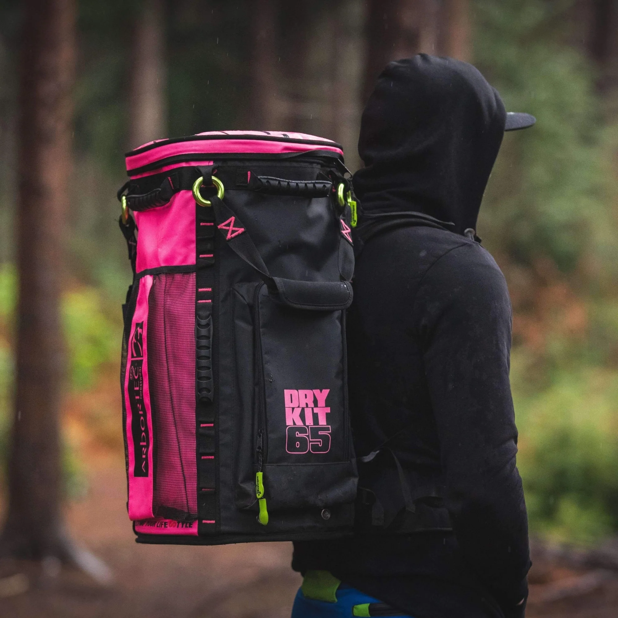 AT107-65 Cobra DryKit Rope Bag Pink - 65 Litre - Image 5