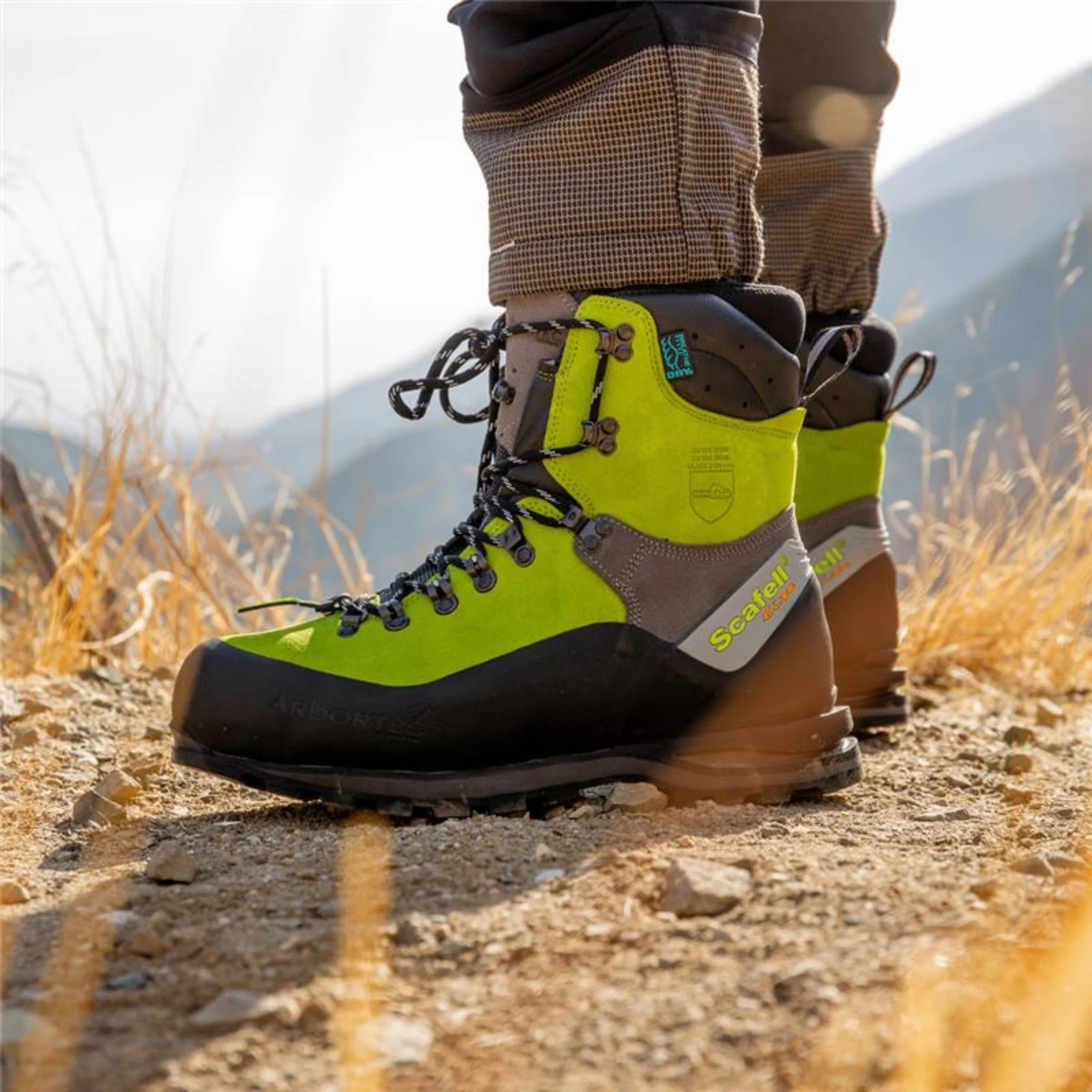 AT33000 - Scafell Lite Class 2 Chainsaw Protection Boot  - Lime - Image 10