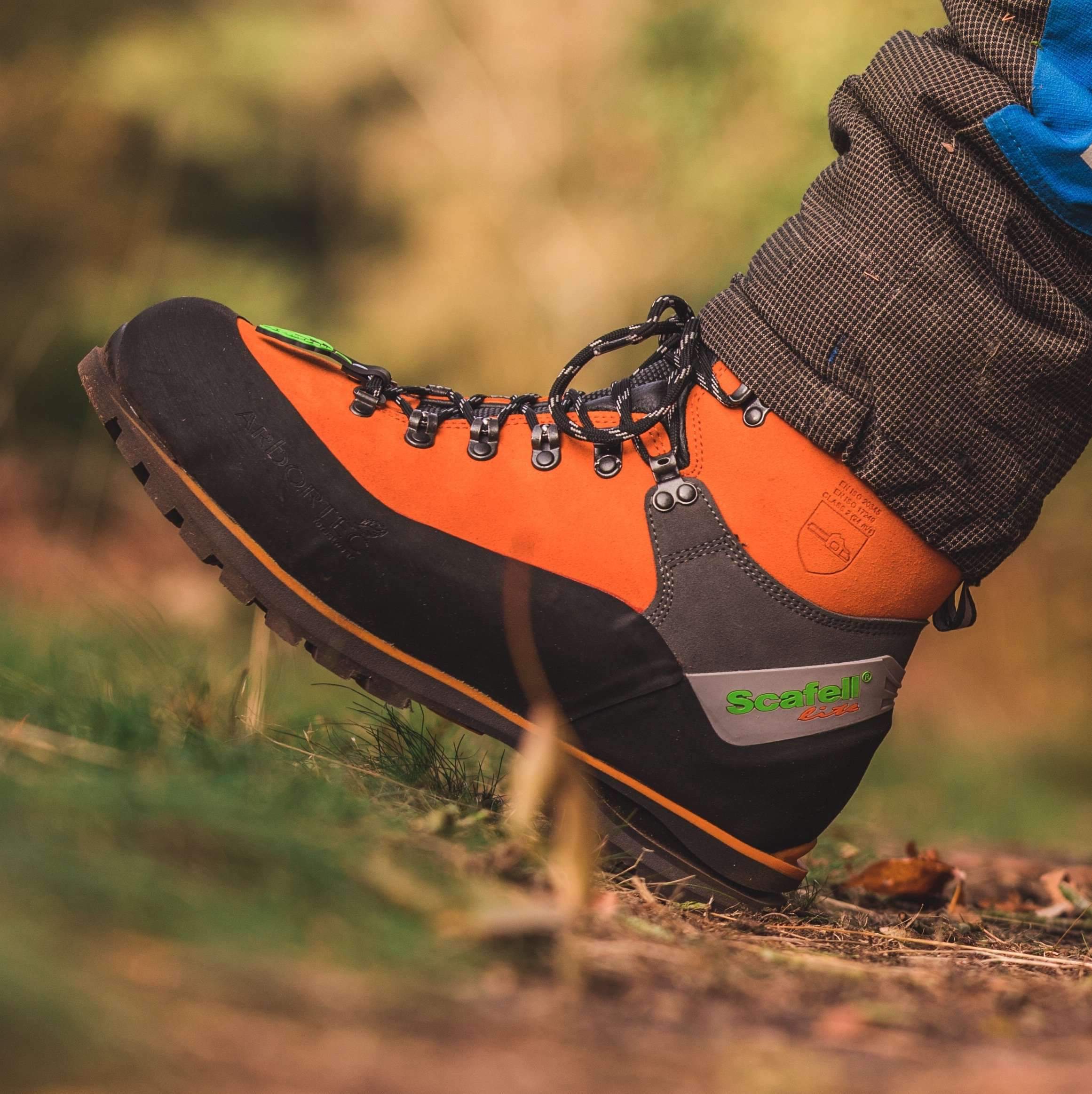 AT33500 Scafell Lite Class 2 Chainsaw Protection Boot - Orange - Image 9
